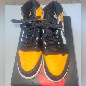 2022 Air Jordan 1 Retro High OG 'Yellow